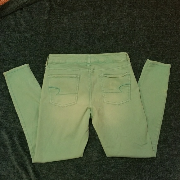 American Eagle Outfitters Pants - American Eagle Hi-Rise Jeggings Crop 6 Regular American Eagle Outfitters Pants - American Eagle Hi-Rise Jeggings Crop 6 Regular
